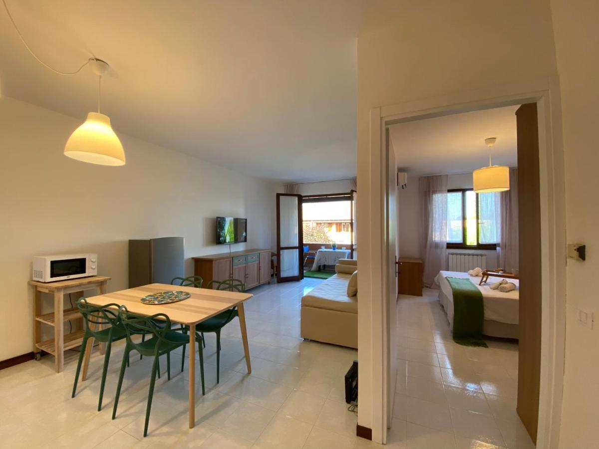 דירות סירמיונה Casa Vittoria מראה חיצוני תמונה