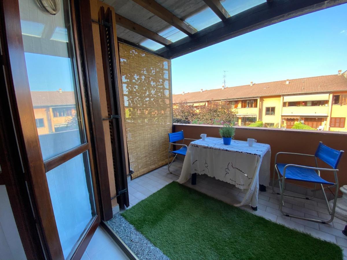 דירות סירמיונה Casa Vittoria מראה חיצוני תמונה