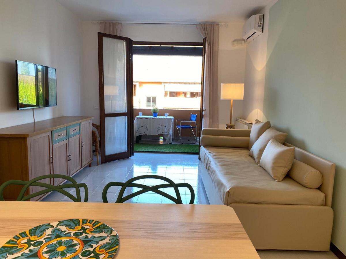 דירות סירמיונה Casa Vittoria מראה חיצוני תמונה