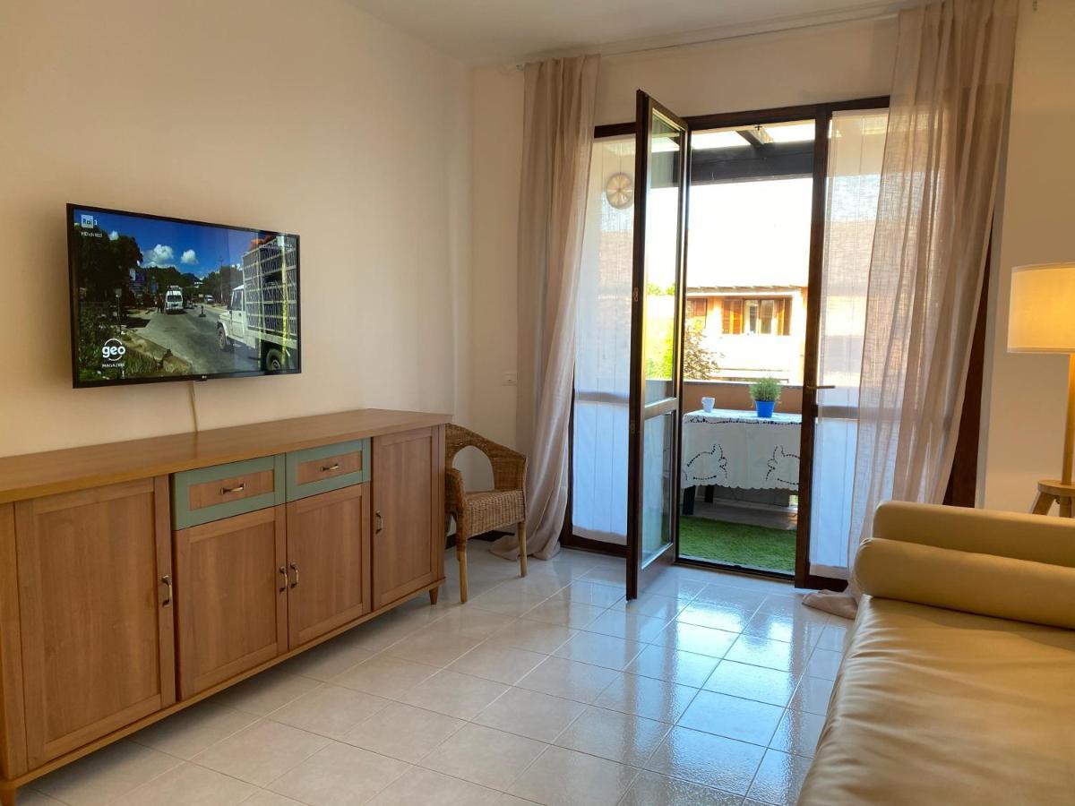 דירות סירמיונה Casa Vittoria מראה חיצוני תמונה